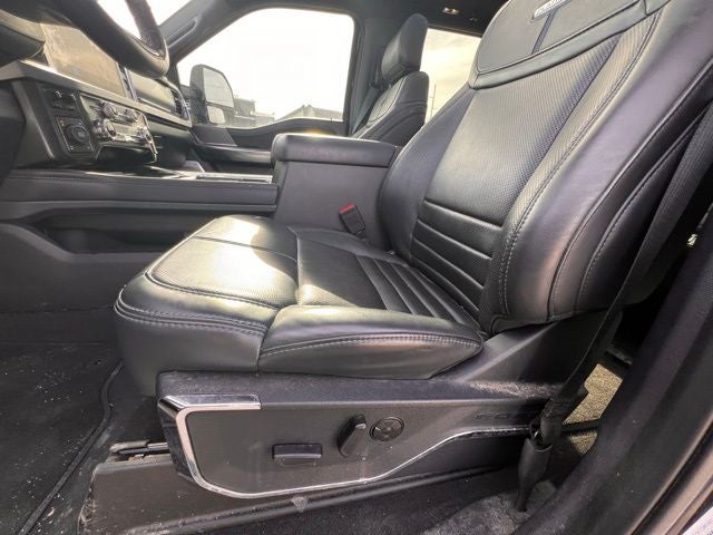 2025 Ford F-250SD Platinum 6 3/4 Ft Box