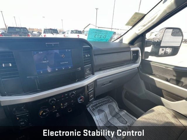 2025 Ford F-350SD XLT longbox