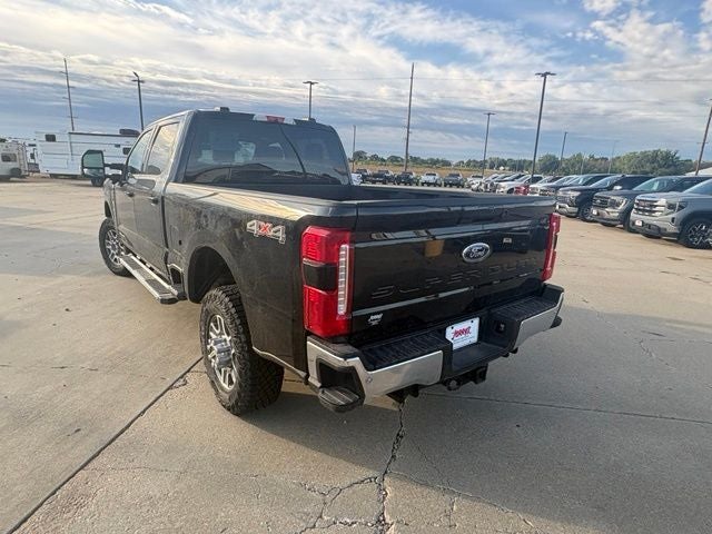 2025 Ford F-350SD Lariat