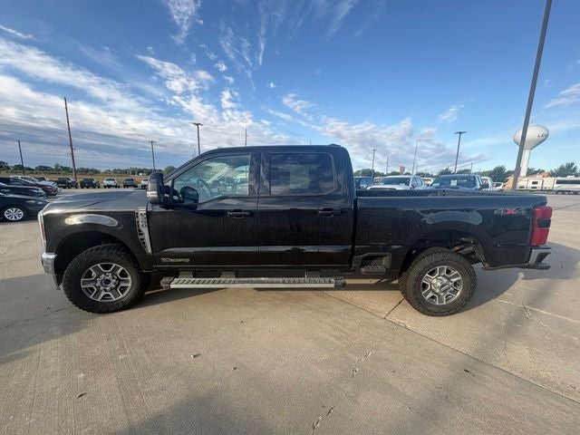2025 Ford F-350SD Lariat