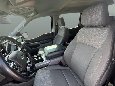 2022 Ford F-150 XLT 5 1/2 Ft Box