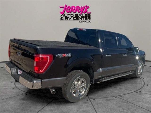 2021 Ford F-150 XLT 5 1/2 FT BOX