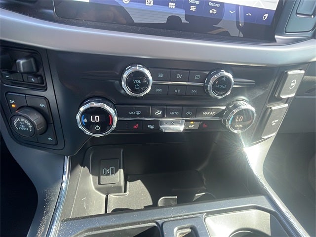 2021 Ford F-150 XLT 5 1/2 FT BOX