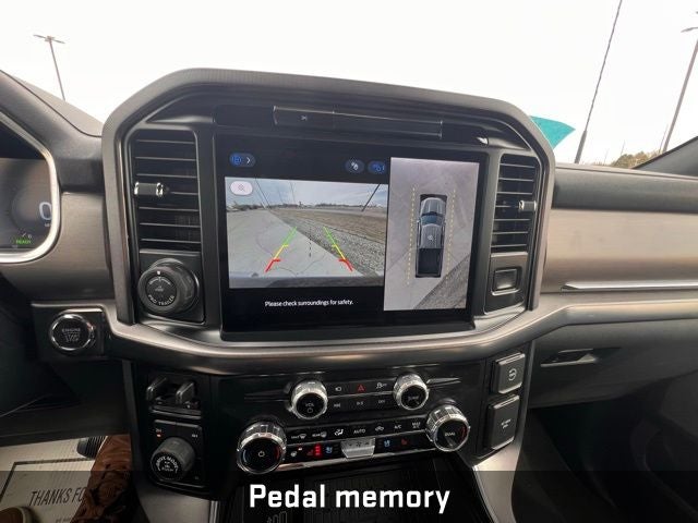 2025 Ford F-150 Platinum 5 1/2 FT BOX