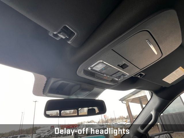 2025 Ford F-150 Platinum 5 1/2 FT BOX