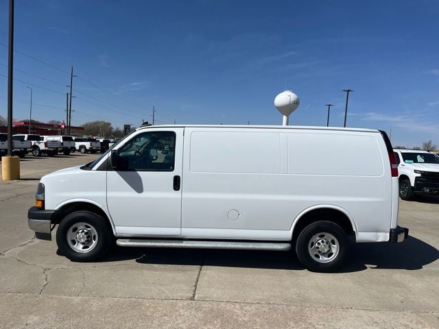 2024 Chevrolet Express 2500 Work Van Cargo