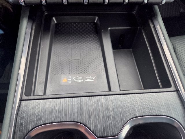 2024 GMC Acadia AT4