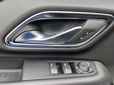 2024 GMC Yukon SLE