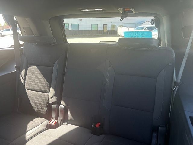 2023 GMC Yukon SLE