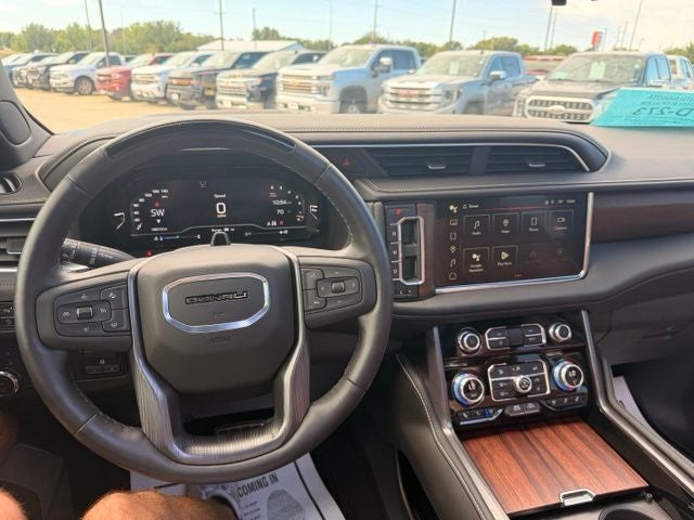 2023 GMC Yukon Denali Ultimate