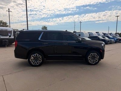 2023 GMC Yukon Denali Ultimate