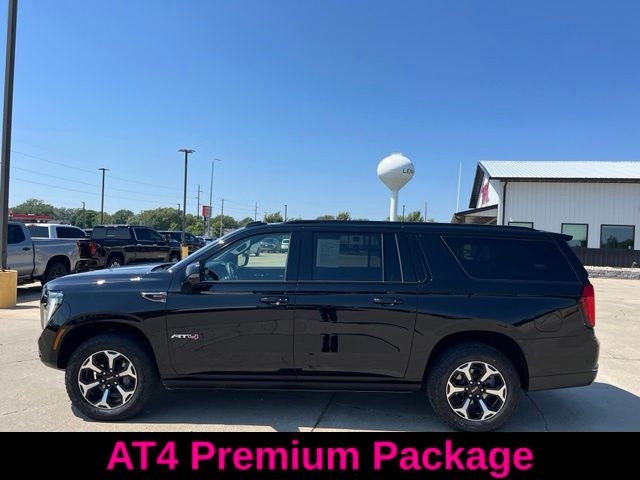 2025 GMC Yukon XL AT4