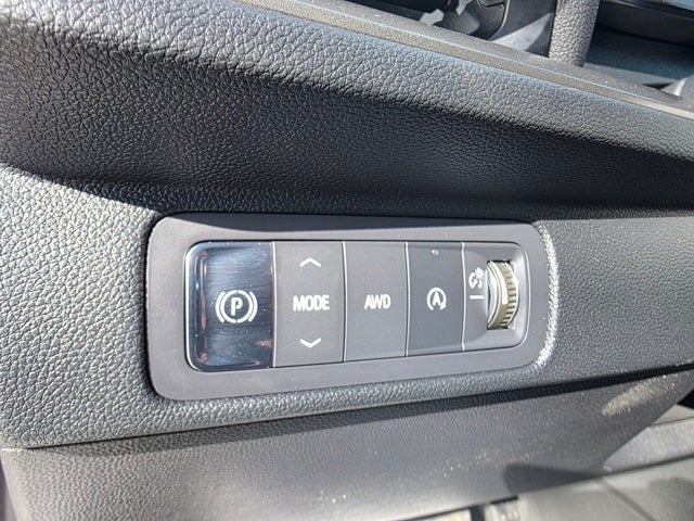 2025 Chevrolet Traverse LT 2LT