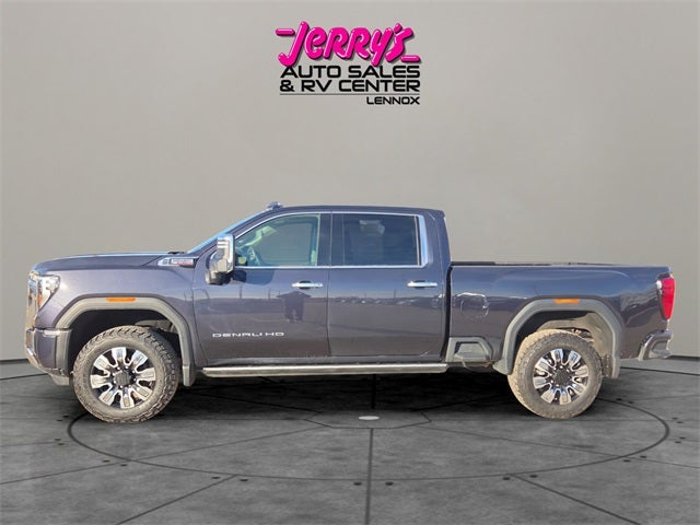 2024 GMC Sierra 2500HD Denali 6 3/4 FT BOX RESERVE