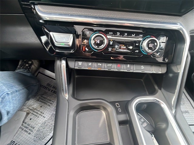 2024 GMC Sierra 3500HD Denali