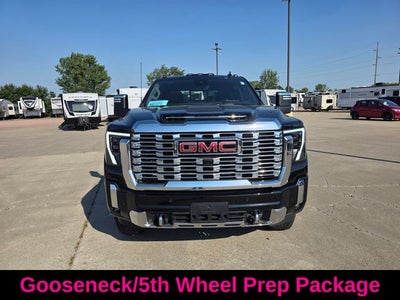 2025 GMC Sierra 2500HD Denali
