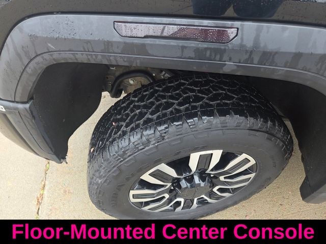 2025 GMC Sierra 2500HD Denali Ultimate 6 3/4 Ft Box