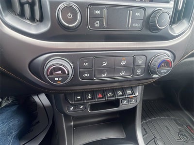 2022 GMC Canyon AT4 w/Leather Long Box