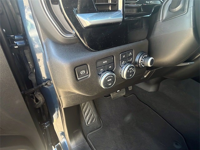 2022 GMC Sierra 1500 SLT Short Box