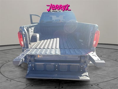 2022 GMC Sierra 1500 SLT Short Box