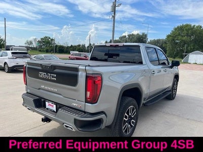 2023 GMC Sierra 1500 AT4