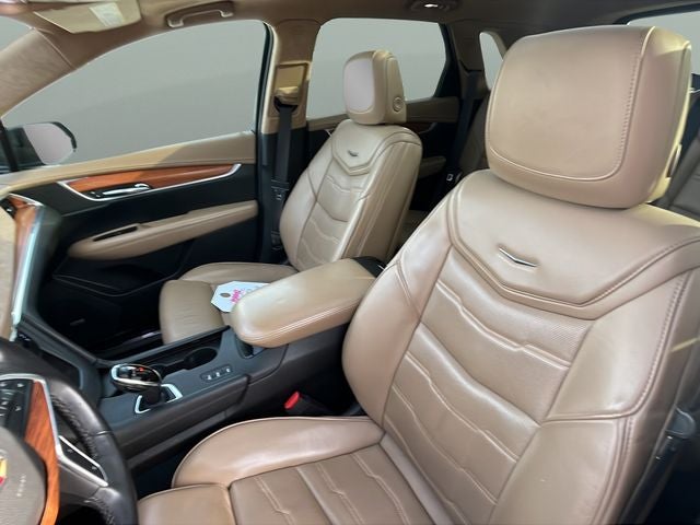 2017 Cadillac XT5 Platinum
