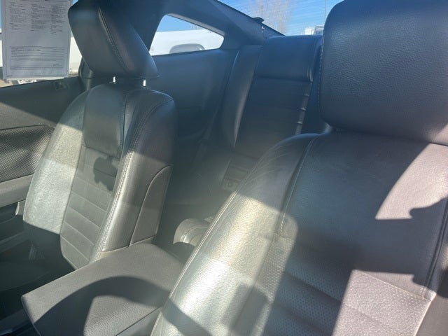 2005 Ford Mustang GT Premium