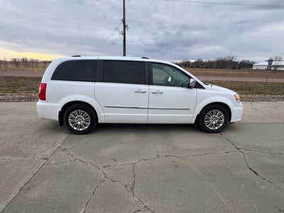 2015 Chrysler Town & Country Limited