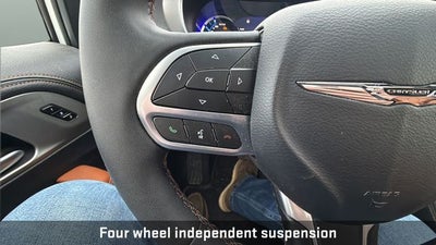 2024 Chrysler Pacifica Hybrid Pinnacle