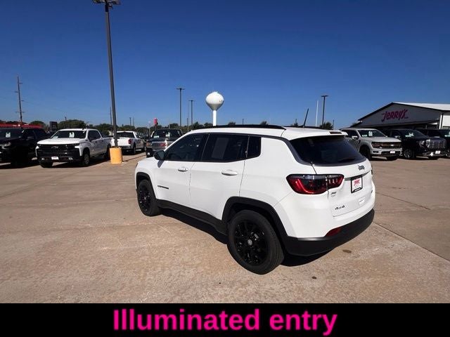 2023 Jeep Compass Latitude Lux