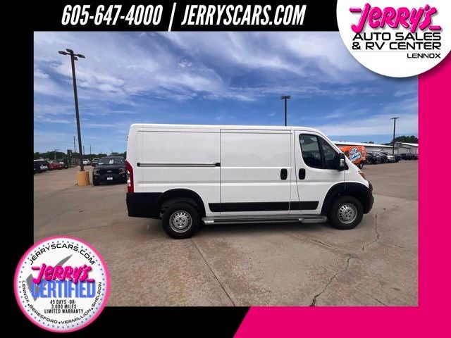 2025 RAM ProMaster 2500 Base