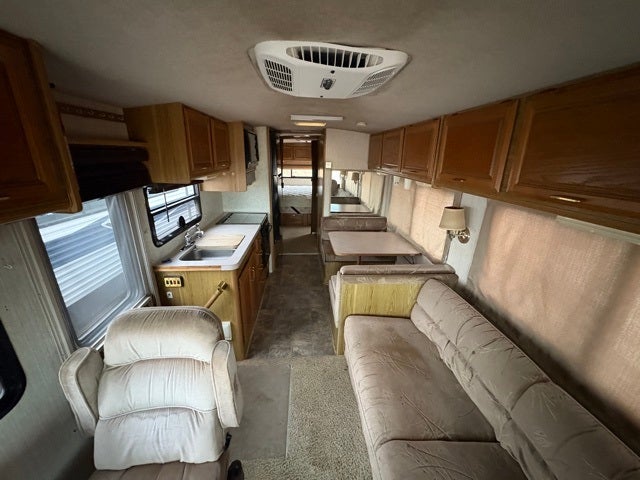 1991 Fleetwood Bounder 34S