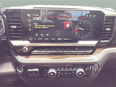 2022 GMC Sierra 1500 Elevation