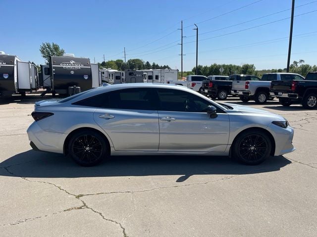 2022 Toyota Avalon Touring