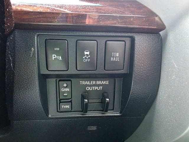 2017 Toyota Tundra Limited CrewMax