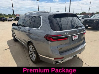 2025 BMW X7 xDrive40i