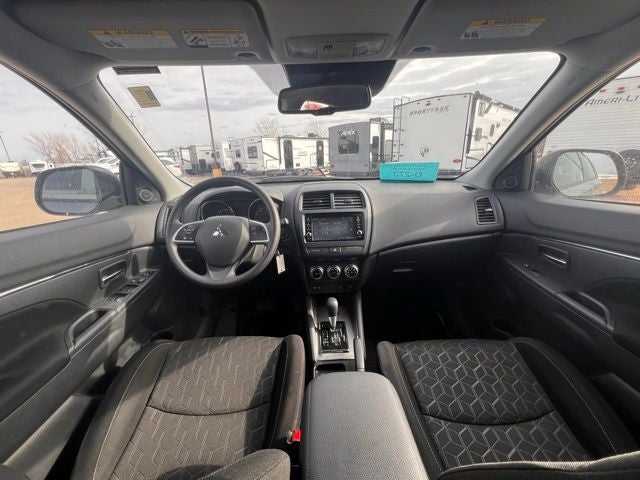 2025 Mitsubishi Outlander Sport Base