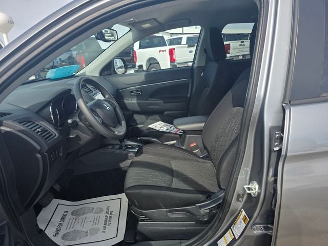 2025 Mitsubishi Outlander Sport Base