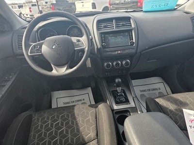 2025 Mitsubishi Outlander Sport Base