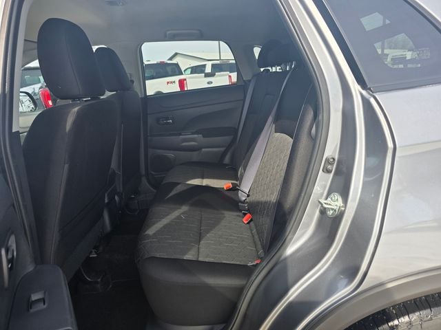 2025 Mitsubishi Outlander Sport Base