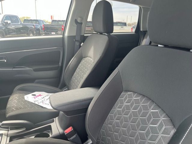 2025 Mitsubishi Outlander Sport 2.0 S