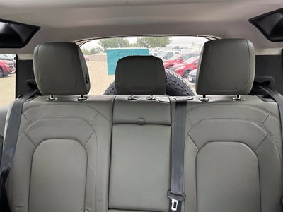 2023 Land Rover Defender 90 S