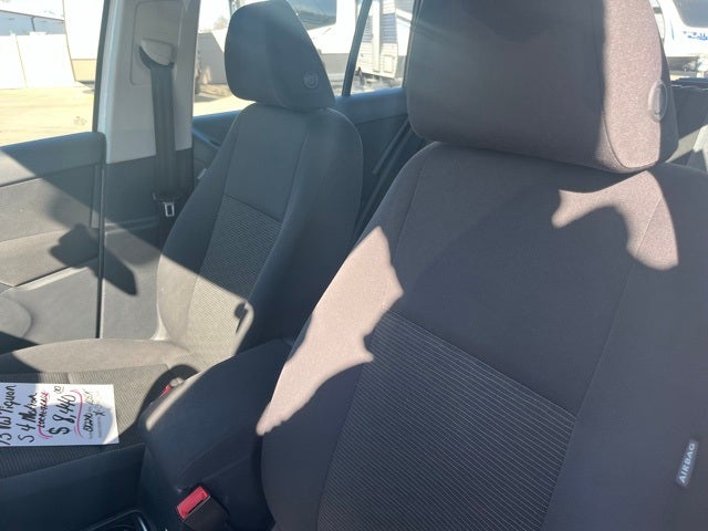 2013 Volkswagen Tiguan S 4Motion