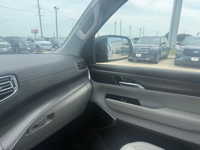 2024 Jeep Wagoneer L Series III