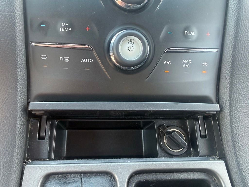 2018 Ford Taurus SEL