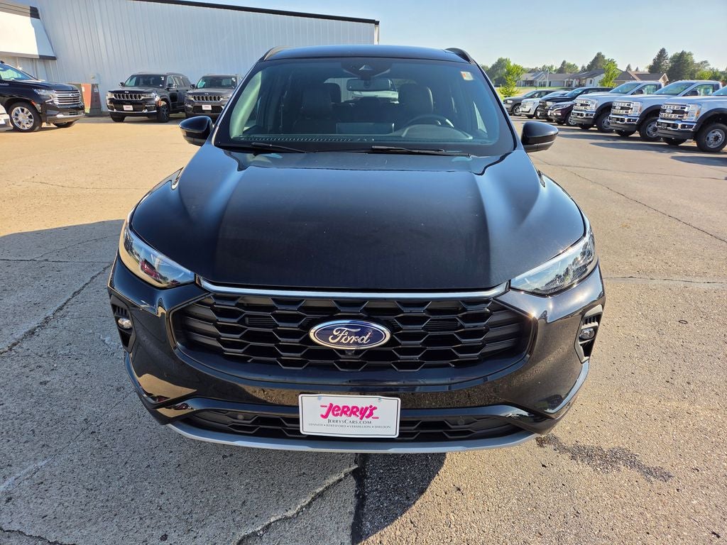 2024 Ford Escape ST-Line Elite