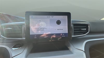 2023 Ford Explorer XLT 202A