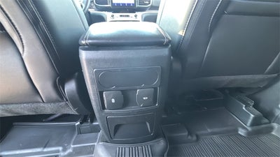 2023 Ford Explorer XLT 202A