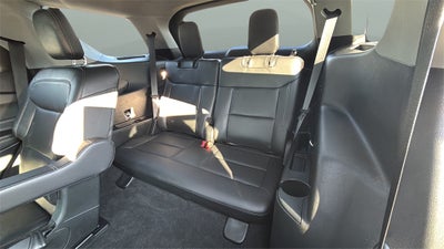 2023 Ford Explorer XLT 202A