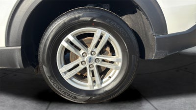 2023 Ford Explorer XLT 202A